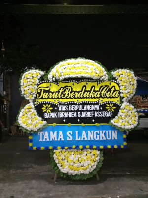 Papan Bunga Duka di Singaparna